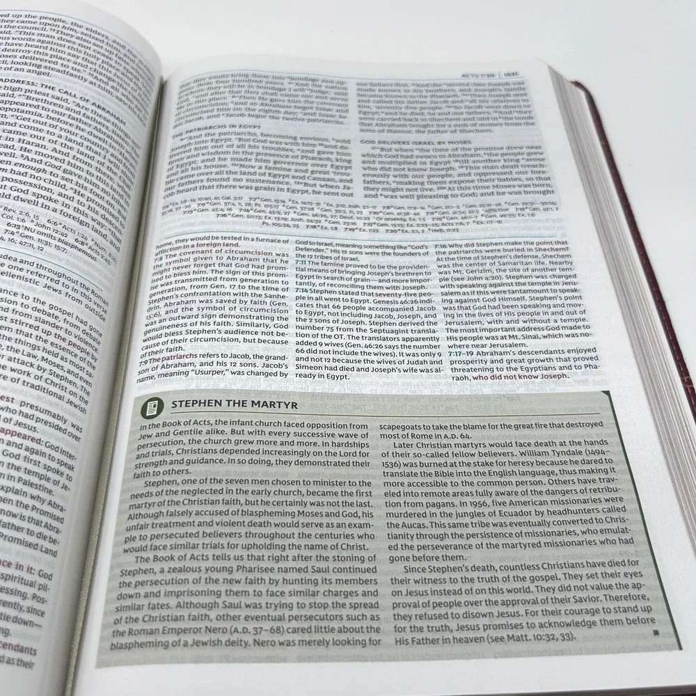 NKJV Study Bible Third Edition Full-Color Thomas Nelson Burgundy Leathersoft